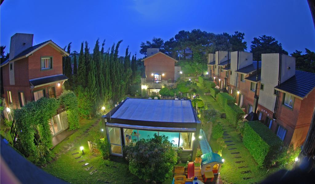 Valeria House Rental Suites فاليريا ديل مار المظهر الخارجي الصورة